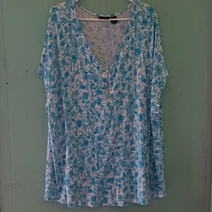 Tahari floral top